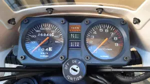 Suzuki   (5)