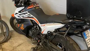 KTM 790 Adventure (2019 - 20)  (4)