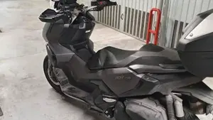 Honda ADV 350 (2022 - 24)  (5)