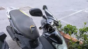 Kymco Agility 50 R16 (2008 - 16)  (2)