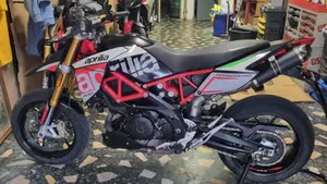 Aprilia Dorsoduro 900 (2017 - 20)  (6)