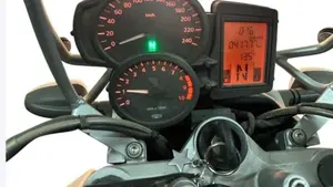 Bmw R 1200 R (2006 - 11)  (3)