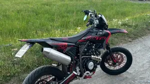 Fantic Motor XMF 125 Motard Competition 4t (2021 - 22)  (2)
