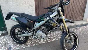 HM CRM F125 X Derapage 4t  (2)