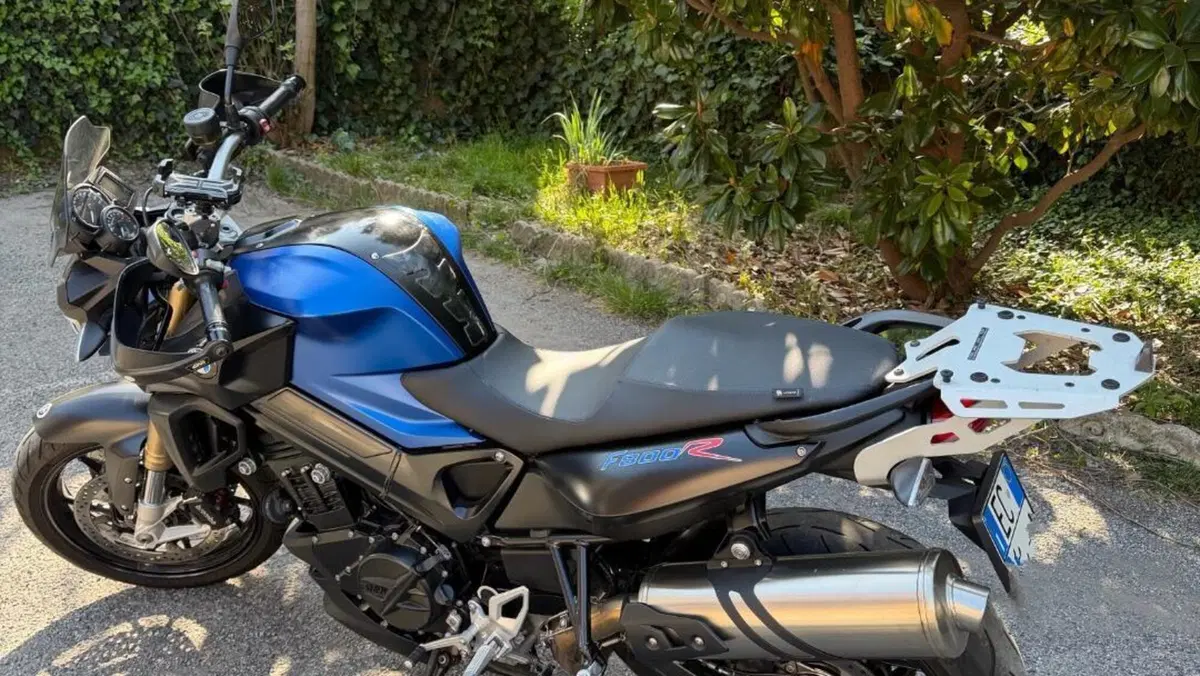 Bmw F 800 R (2015 - 16)  (5)