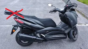 Yamaha X-Max 300 (2021 - 24)  (2)