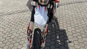 Fantic Motor XMF 125 Motard Performance 4t (2021 - 22)  (3)