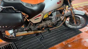 Moto Guzzi Nevada 750 Club (1998 - 01)  (2)