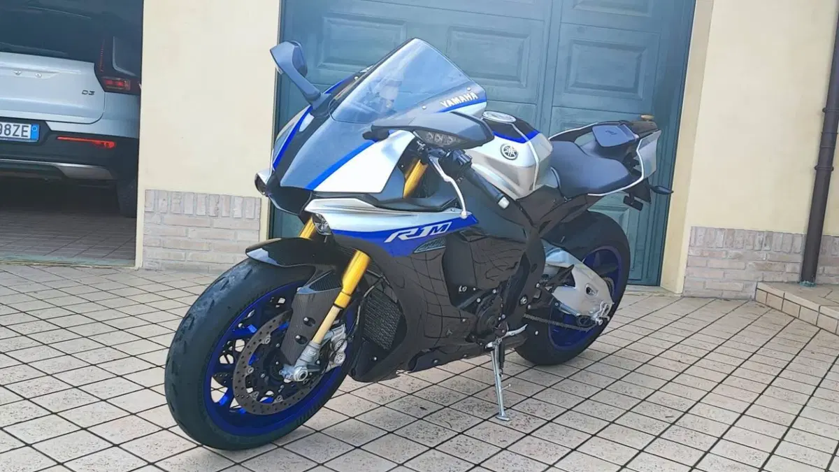 Yamaha YZF R1 M (2017 - 19)  (4)