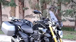Bmw R 1200 R Black Edition (2017 - 18) 