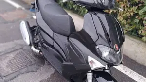Gilera Runner 200 ST  (3)