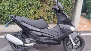 Gilera Runner 200 ST  (4)