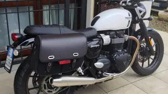 Triumph Street Twin 900 (2017 - 18) usata