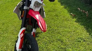 Swm SM 125 R (2022 - 24)  (4)