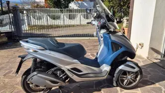 Piaggio Mp3 300 ie Yourban ERL (2011 - 17) usata