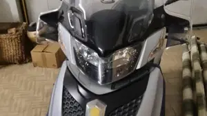 Piaggio Mp3 300 ie Yourban ERL (2011 - 17)  (3)