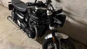 Triumph Speed Twin 1200 (2021 - 24) usata