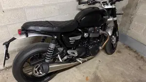 Triumph Speed Twin 1200 (2021 - 24)  (4)