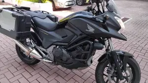 Honda NC 750 X ABS (2014 - 15)  (4)