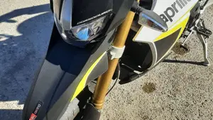 Aprilia Dorsoduro 750 ABS (2009 - 17)  (7)