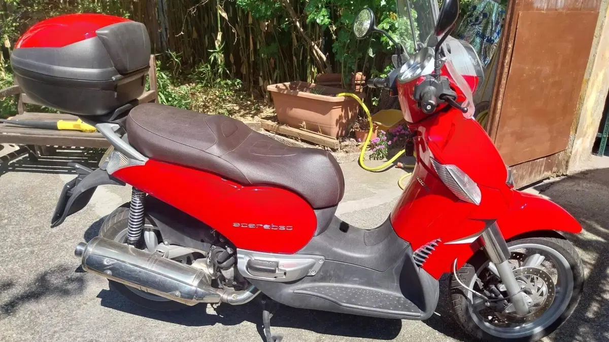Aprilia Scarabeo 500 (2007 - 12)  (6)