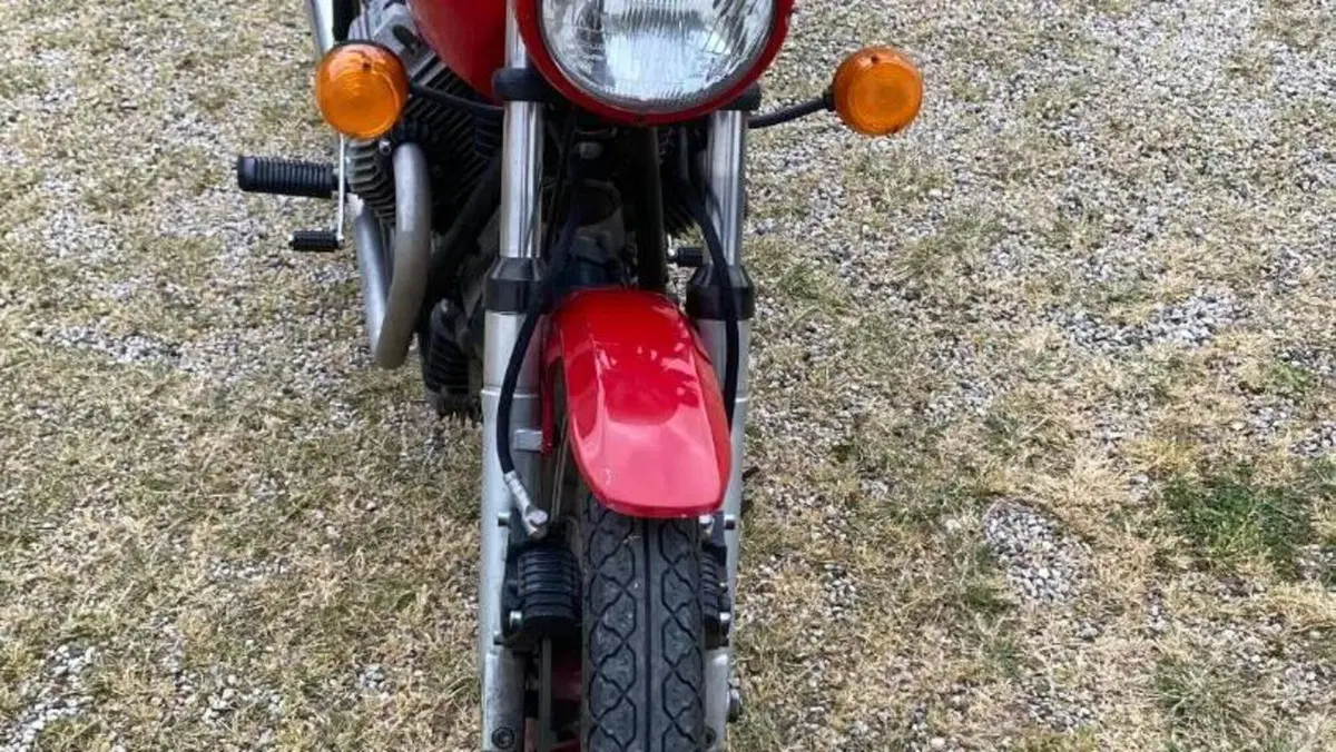 Moto Guzzi V 35 (1977 - 80)  (6)