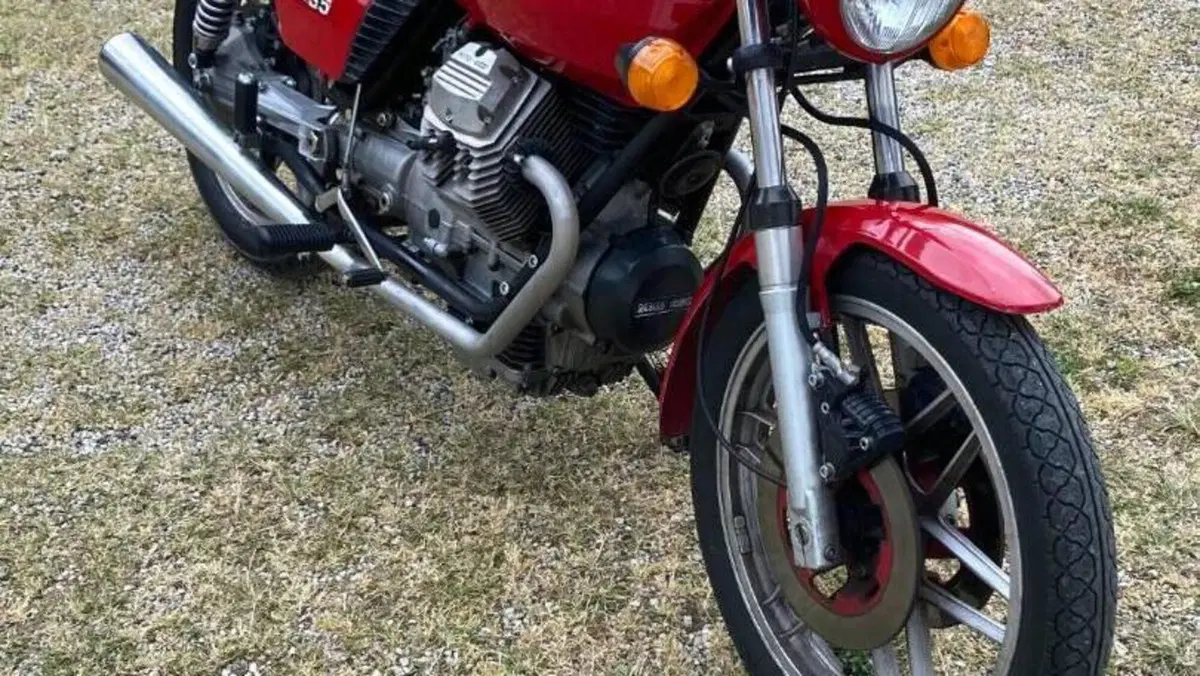 Moto Guzzi V 35 (1977 - 80)  (7)