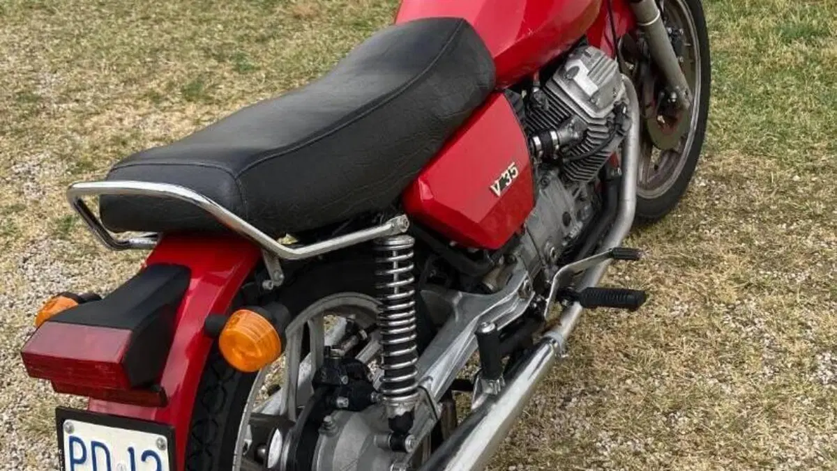 Moto Guzzi V 35 (1977 - 80)  (8)