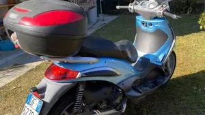 Piaggio Beverly 400 i.e. (2006 - 10)  (4)