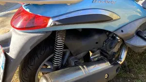 Piaggio Beverly 400 i.e. (2006 - 10)  (8)