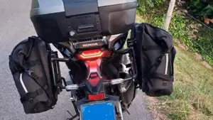 Honda X-ADV 750 (2017)  (3)
