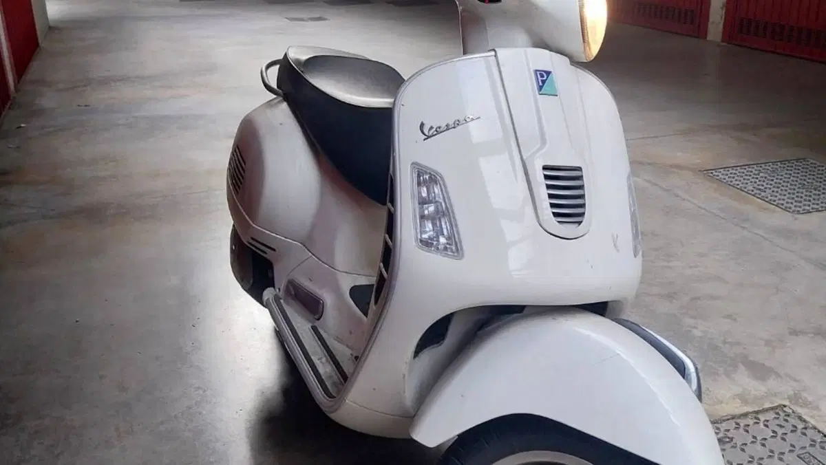 Vespa GTS 300 Super (2008 - 16) 