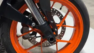 KTM 690 Duke R (2016 -17)  (5)