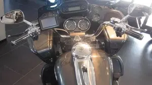 Harley-Davidson 1800 Road Glide Ultra (2011 - 12) - FLTRUSE  (6)