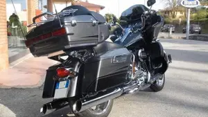Harley-Davidson 1800 Road Glide Ultra (2011 - 12) - FLTRUSE  (2)