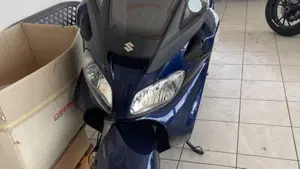 Suzuki Burgman AN 650 Executive (2004 - 06)  (2)