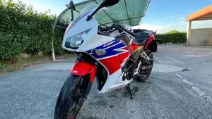 Honda CBR 300 R ABS (2014 - 17)  (3)