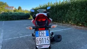 Honda CBR 300 R ABS (2014 - 17)  (9)