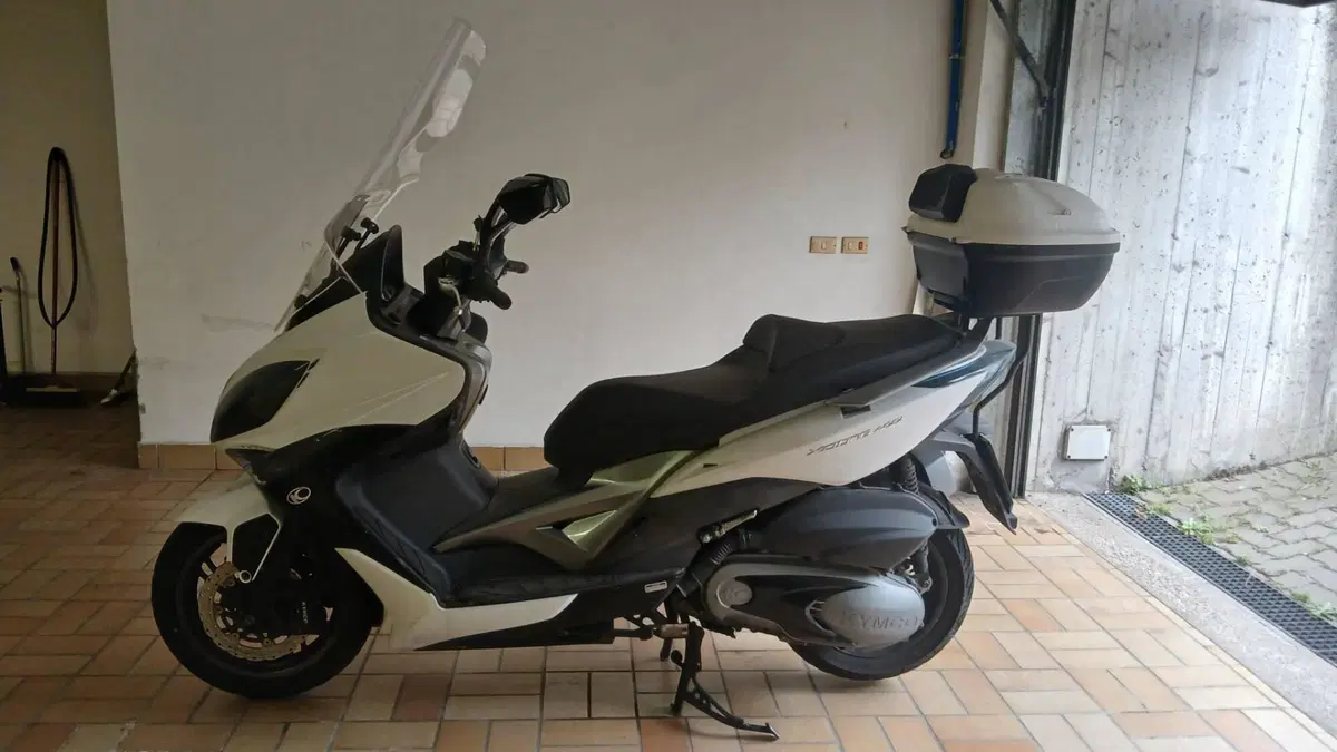 Kymco Xciting 400i (2012 - 17)  (2)