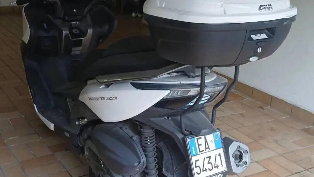 Kymco Xciting 400i (2012 - 17)  (3)