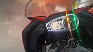 Triumph Tiger 1050 Sport ABS (2013 - 15)  (8)