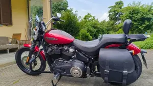 Harley-Davidson 107 Street Bob (2018 - 20) - FXBB  (4)