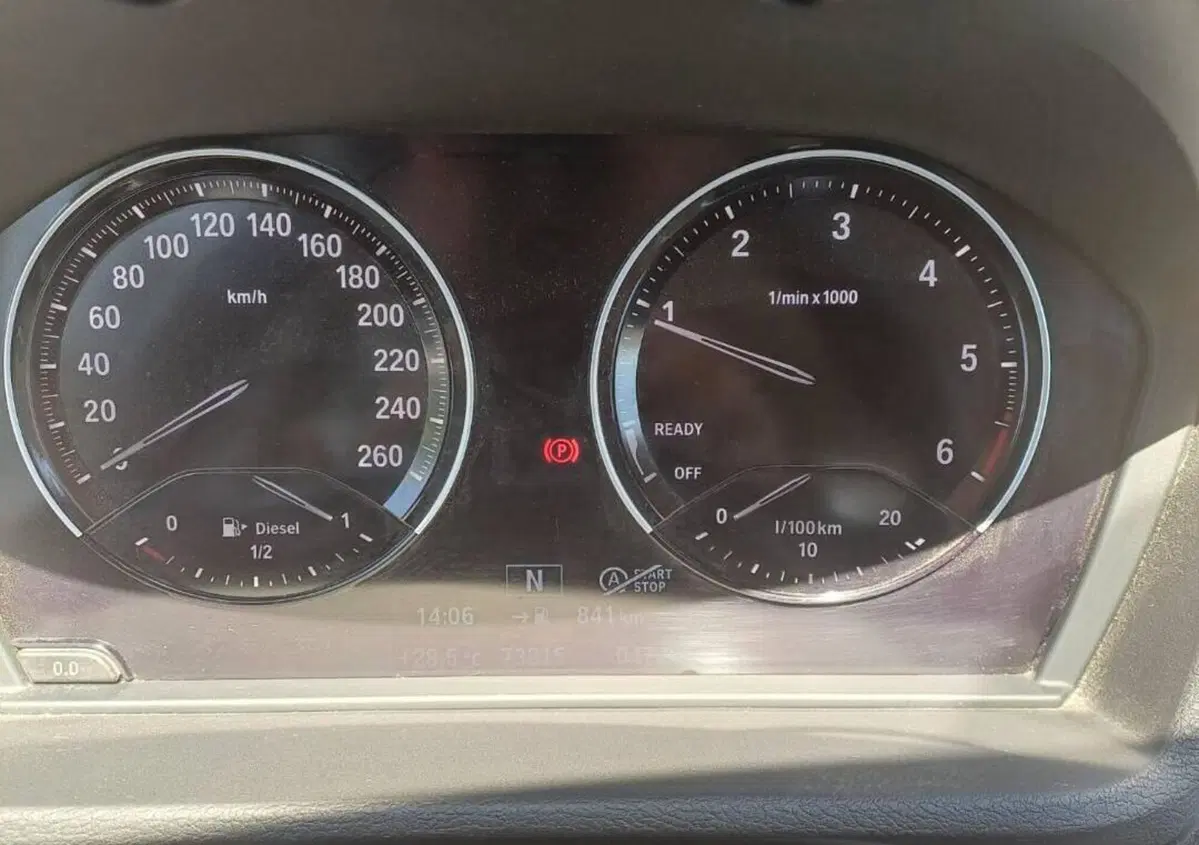 BMW X1 sDrive16d Advantage (12)