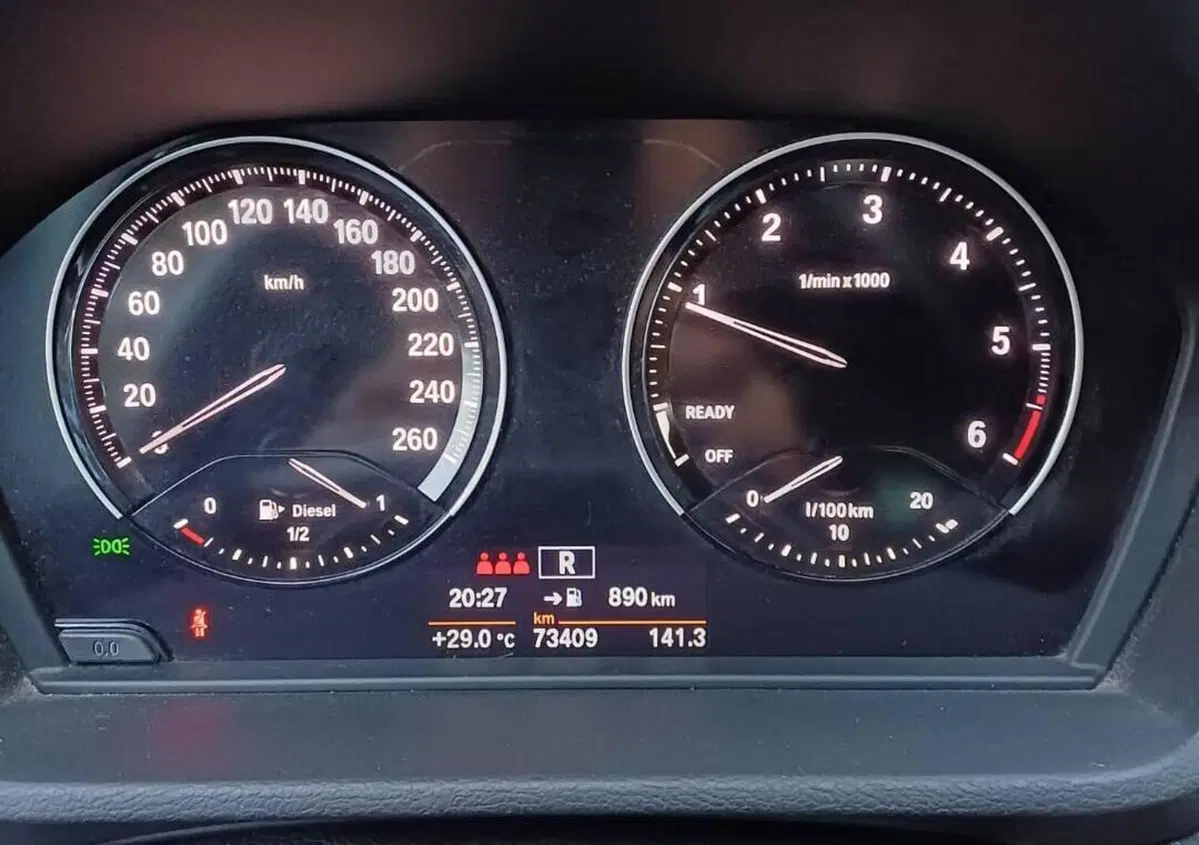 BMW X1 sDrive16d Advantage (17)