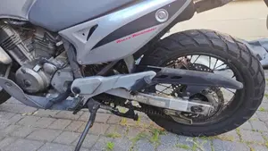 Honda Transalp XL 650V (2005 - 06)  (6)