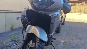 Honda Transalp XL 650V (2005 - 06)  (8)