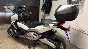Honda Forza 750 DCT (2021 - 24)  (4)