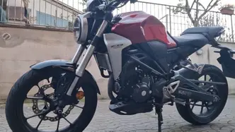 Honda CB 300 R (2018 - 19) usata
