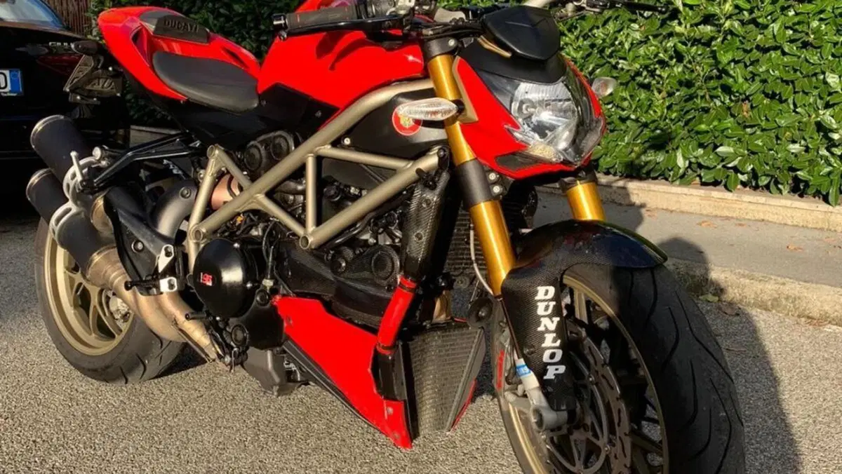 Ducati Streetfighter S (2009 - 14)  (2)