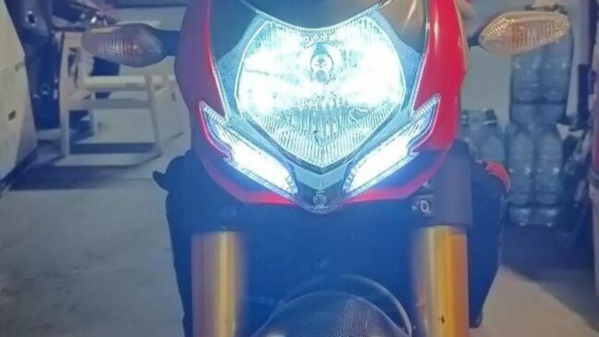 Ducati Streetfighter S (2009 - 14)  (4)